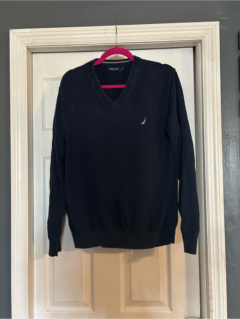 Nautica Men's Black V-Neck Pullover with Logo